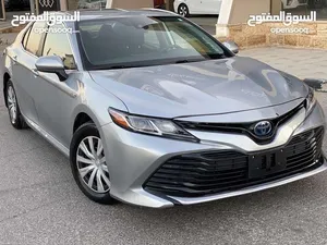 تويوتا كامري 2020 للايجار الشهري والاسبوعي فقط اقتصادية 400 كيلو بالتنكة تأمين شامل بحالة الوكالة