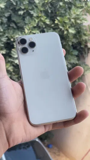 Apple iPhone 11 Pro 64 GB in Tripoli