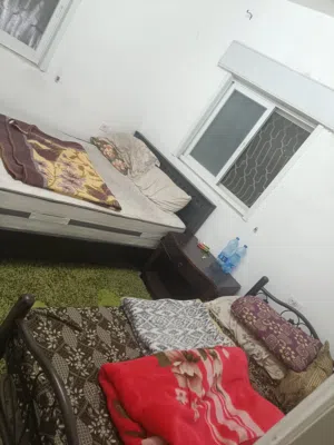 غرفة مشتركة أو غير مشتركة