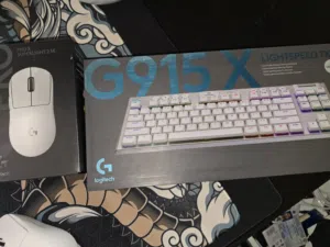 للبيع كيبورد وماوس احترافي من logitech