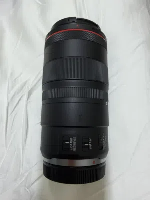 Canon RF 100mm f/2.8L Macro IS US