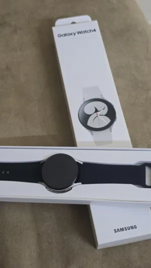 SAMUNG WATCH 4 (BRAND NEW) - 40MM