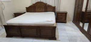 غرفة نوم خشب ماليزي