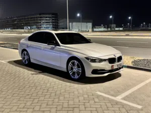 BMW 330i 2018 Full option