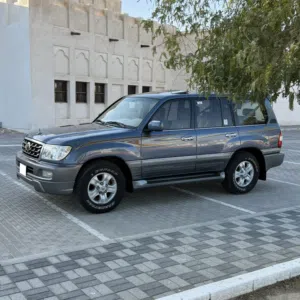 للبيع لاندكروزر استيشن GX.R 2007 (مخزن)