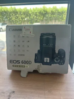 Camera Canon with all accessories and box