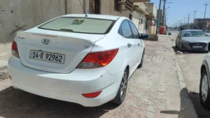 هيونداي اكسنت 2015 خليجي  1600cc لون ابيض