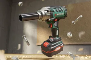 تربنوا لقمة لفك عجلات السيارات صناعة المانية