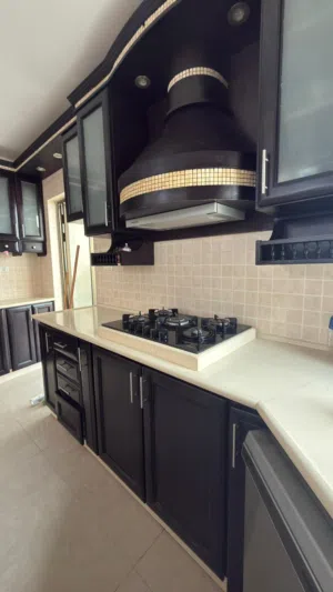 170 m2 3 Bedrooms Apartments for Rent in Ramallah and Al-Bireh Ein Musbah