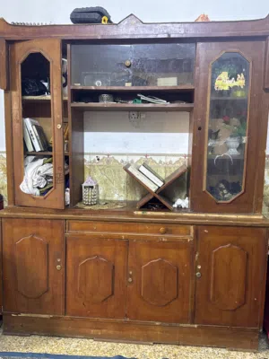 معرض شاشه ورفوف