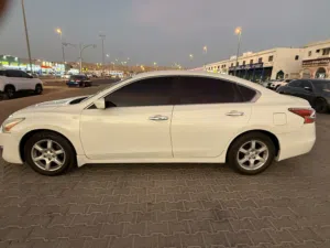 Used Nissan Altima in Al Ain