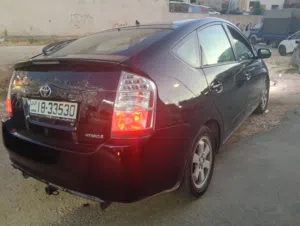 Used Toyota Prius in Amman