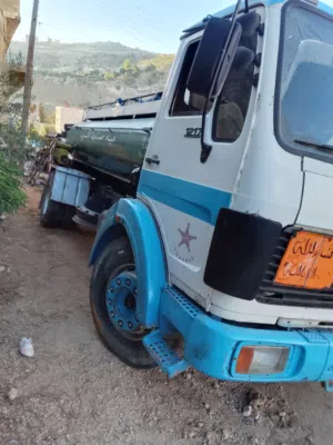 تنك ماء للبيع مرخص لشهر 12 محور 420 تنك نظيف جاهز على شغل مباشره