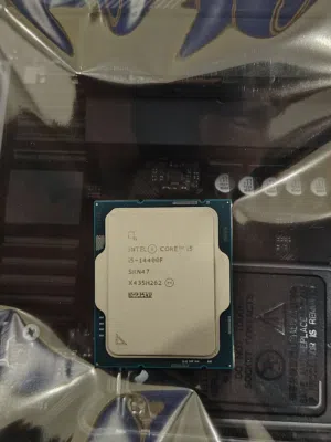 معالج  INTEL CORETM I5 15-14400F بسعر1500د قابل للنقاش
