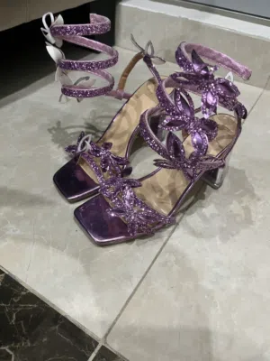 حداء كعب عالي