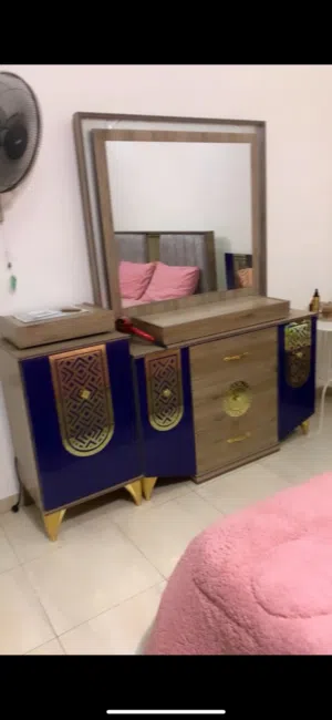 غرفه نوم مستعمل قليل وبحاله كلش جيدد جيددد