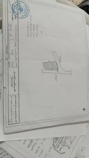 بيع ارض في القويعه موقع ممتاز   واجهتين