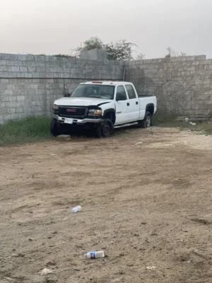 Used GMC Sierra in Jazan