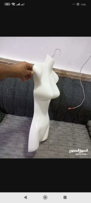 نصف منيكانه للبيع