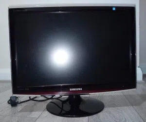 شاشة سامسونج 22 انش