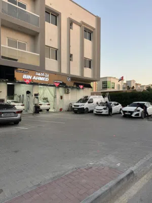 مغسلة سيارات للبيع