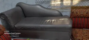 قنفه وسرير