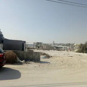 أرض صناعي في سحاب للايجار