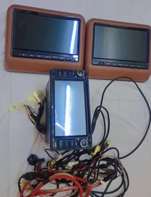 للبيع مسجله اصلى انديويد USB مع شاشه عدد 2 مع كيمره شغالات
