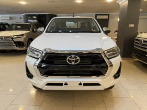 Toyota hilux 2026  زيرو وارد و كفالة الوكيل