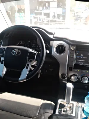 Used Toyota Tundra in Al Sharqiya