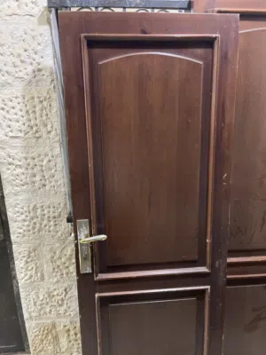 أبواب للبيع مستعملة