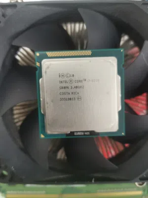 i7 3770 + 16GB arm 1600 +مع المبرد الخاص بي المعالج