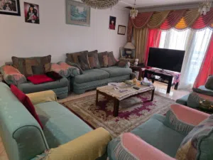 اثاث للبيع بدواعي تغيير المكان