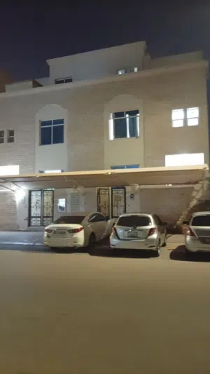 فيلا تجارية للبيع