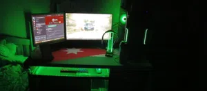 للبيع كمبيوتر ألعاب