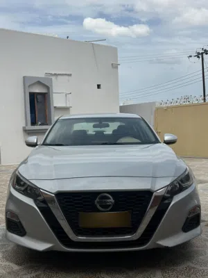 Used Nissan Altima in Muscat