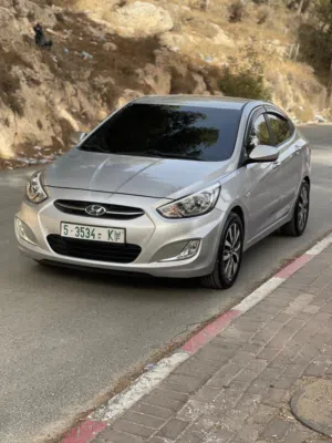 هنداي-اكسنت-2016