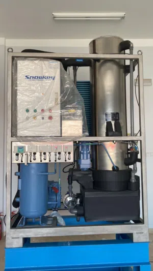 مكينة إنتاج الثلج Ice machine