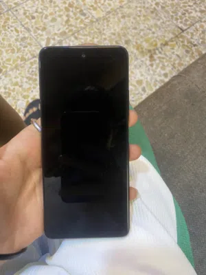انفنكس هوت 30 ، ذ256 ، بطارية 5000 رام 8 قابل للتوسيع يصير 16 شاشة 90 فريم