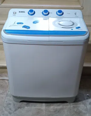 عندي غسالة أم و بنتها مستعملة للبيع