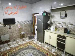 بيت تجاوز في المعقل مقابل متوسطة خوله بنت الازور