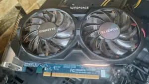 كرت شاشه 6896.jpg Gigabyte GV-N75TOC-2GI