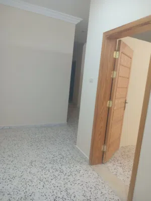 مسكن ارضى فى سوق الجمعة