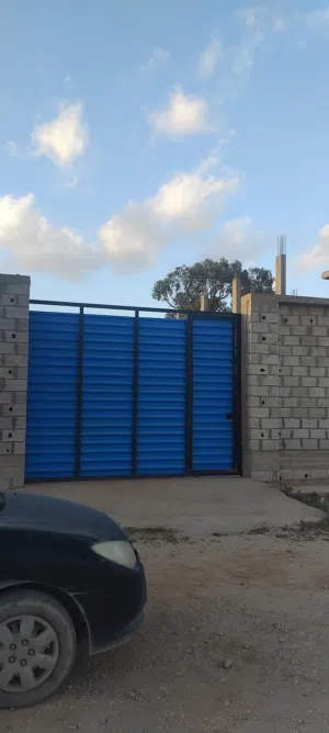 مبني في القوارشه