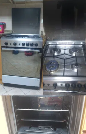 Stainless Steel 4-Burner Gas Cooker with Oven - Good Working Condition
