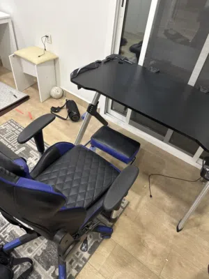 كرسي وطاوله هنتر