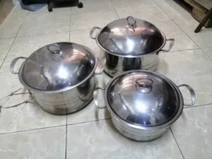 طناجر ستانلس للبيع 3 احجام