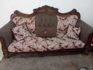 طقم كنب للبيع