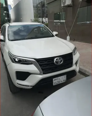 TOYOTA Fortuner 4*4 GX Lease Transfer