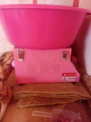 ماكنة غزل البنات